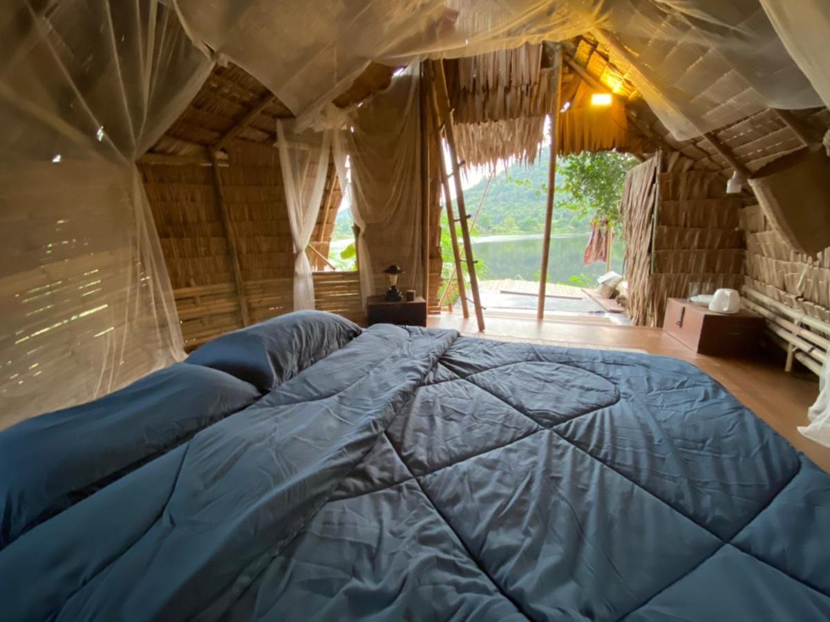 ホテル Royal Mountain Hut Ratchaburi エクステリア 写真