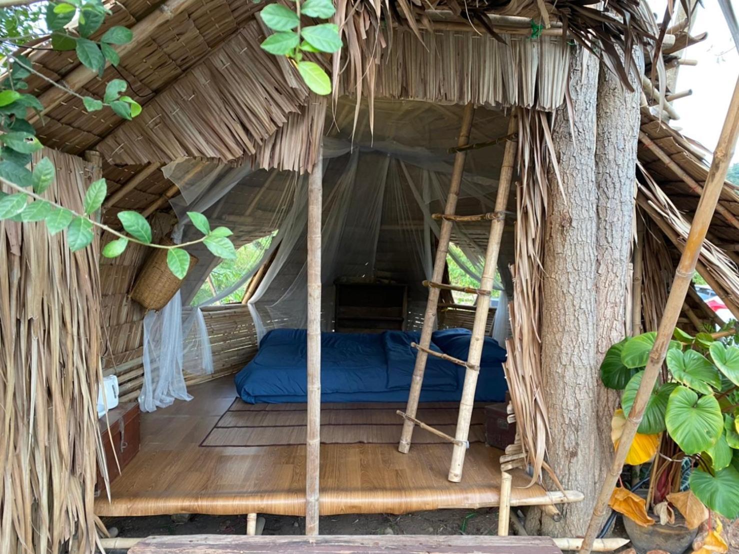 ホテル Royal Mountain Hut Ratchaburi 部屋 写真