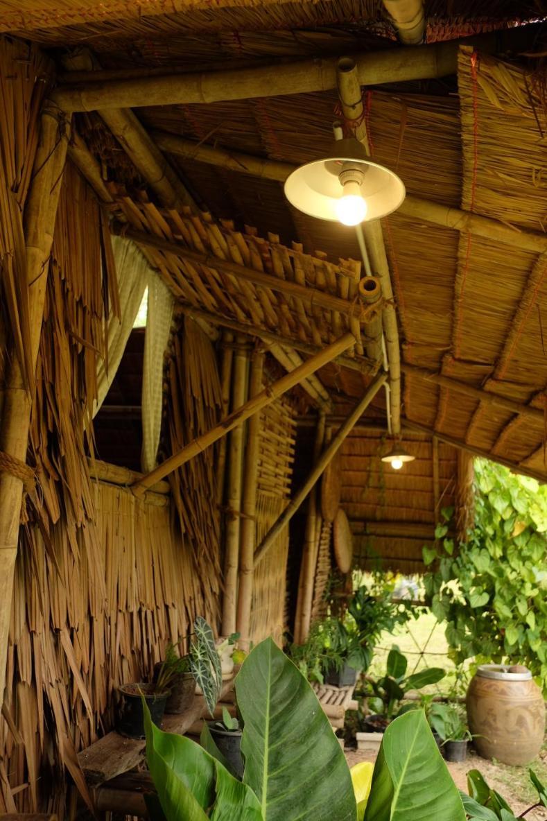 ホテル Royal Mountain Hut Ratchaburi 部屋 写真