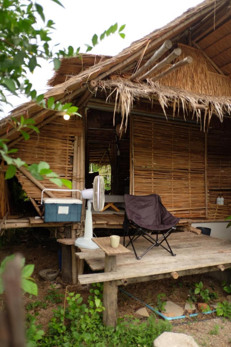 ホテル Royal Mountain Hut Ratchaburi 部屋 写真